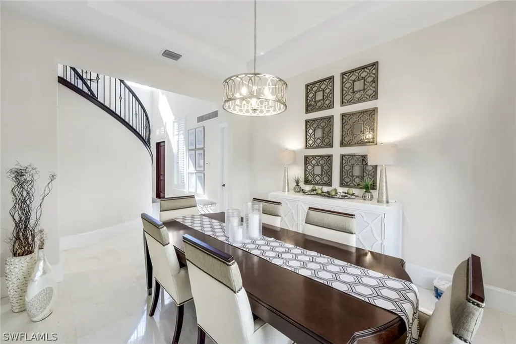2106 Modena Court Naples FL 34105