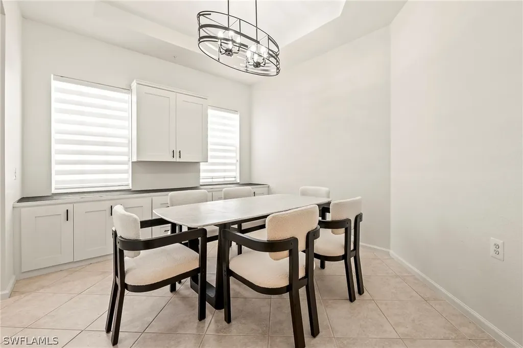 10040 Valiant Court Miromar Lakes FL 33913