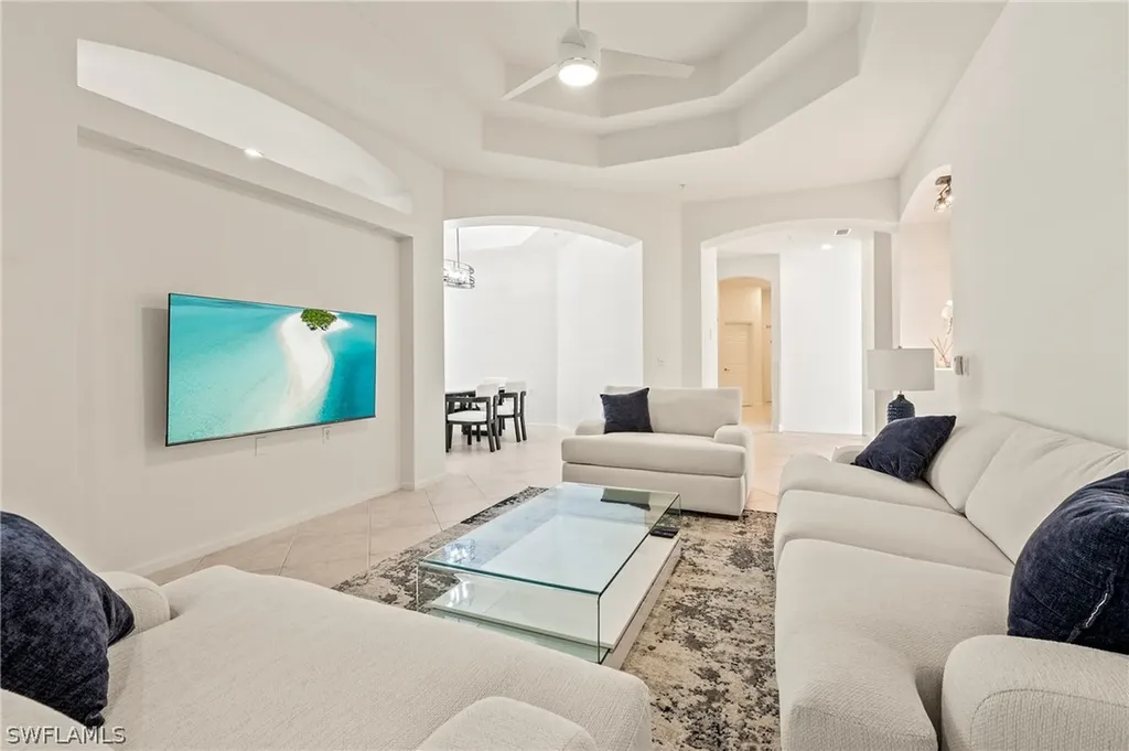 10040 Valiant Court Miromar Lakes FL 33913