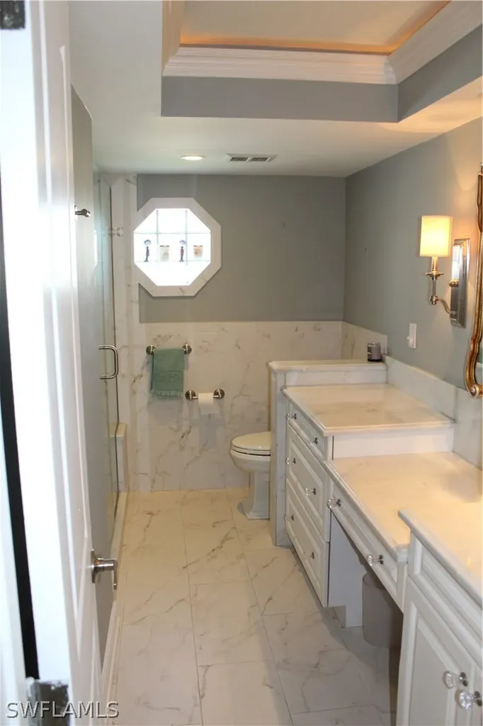 606 Park Shore Drive Naples FL 34103
