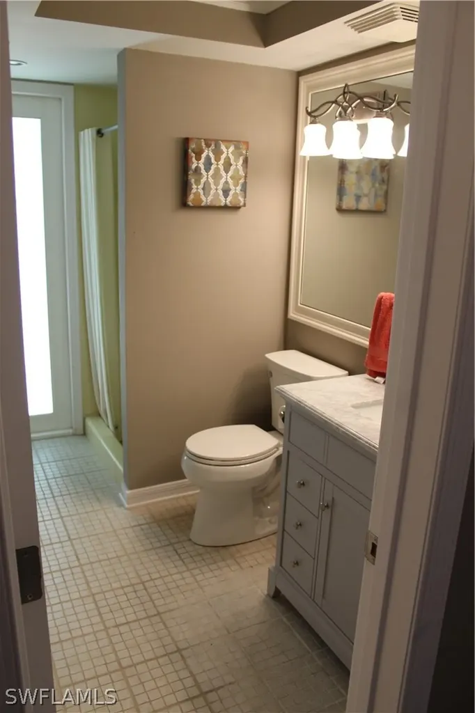 606 Park Shore Drive Naples FL 34103