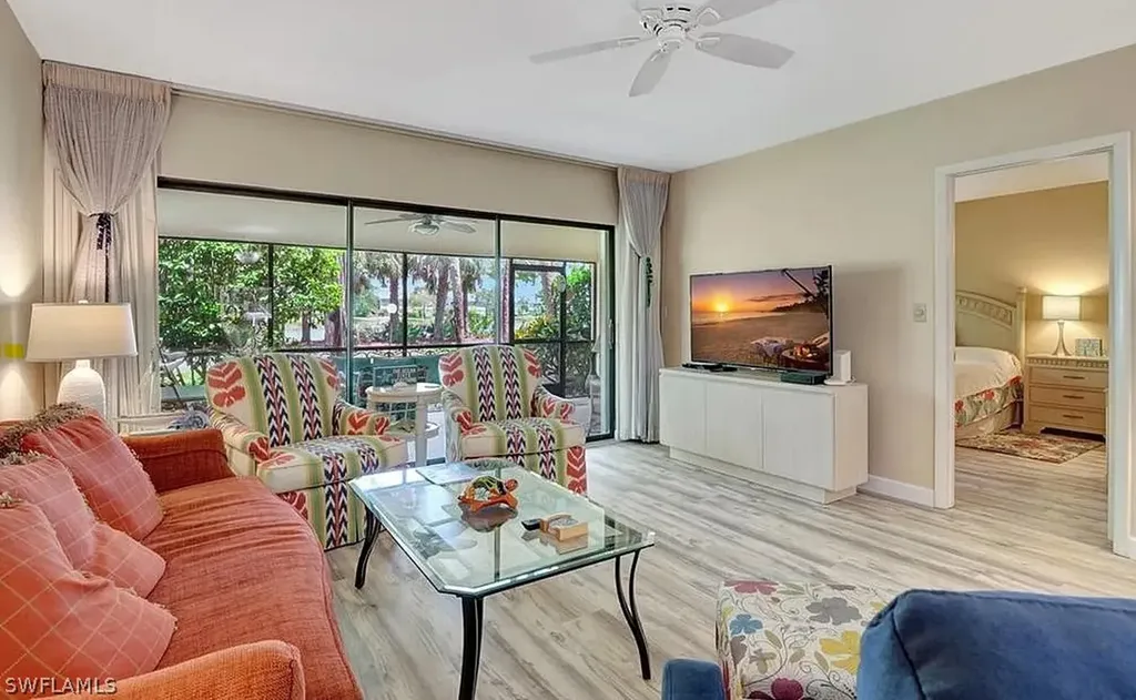 1810 Kings Lake Boulevard Naples FL 34112