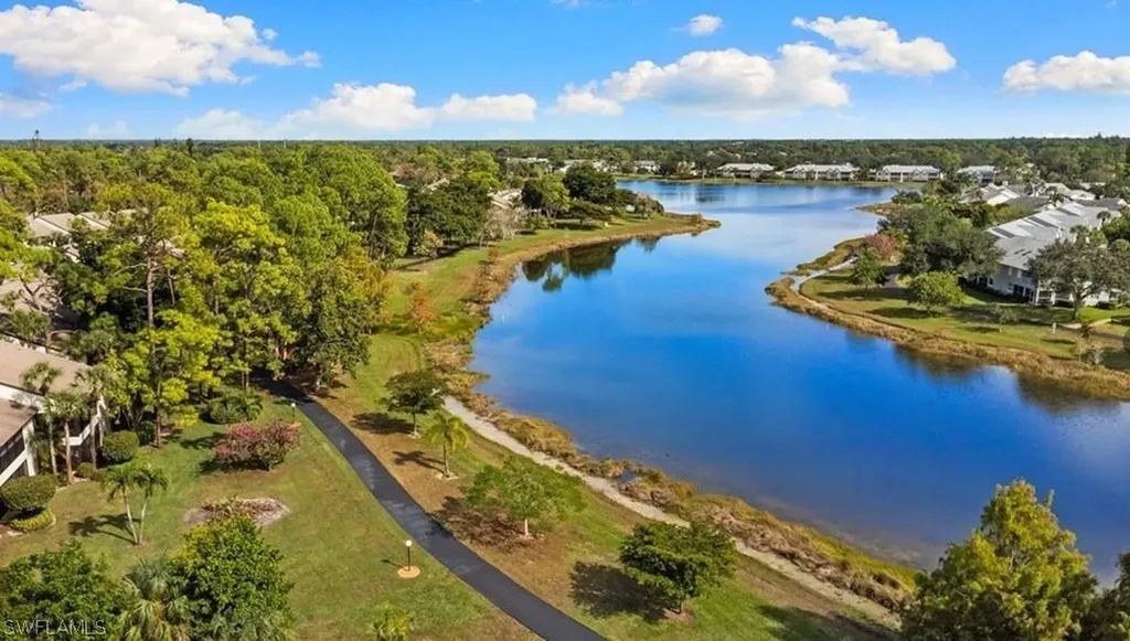 1810 Kings Lake Boulevard Naples FL 34112