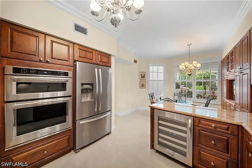 6830 San Marino Drive Naples FL 34108