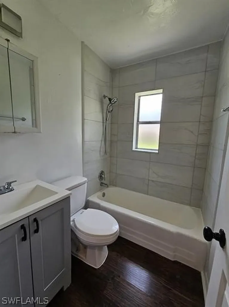 2996 Francis Avenue Naples FL 34112