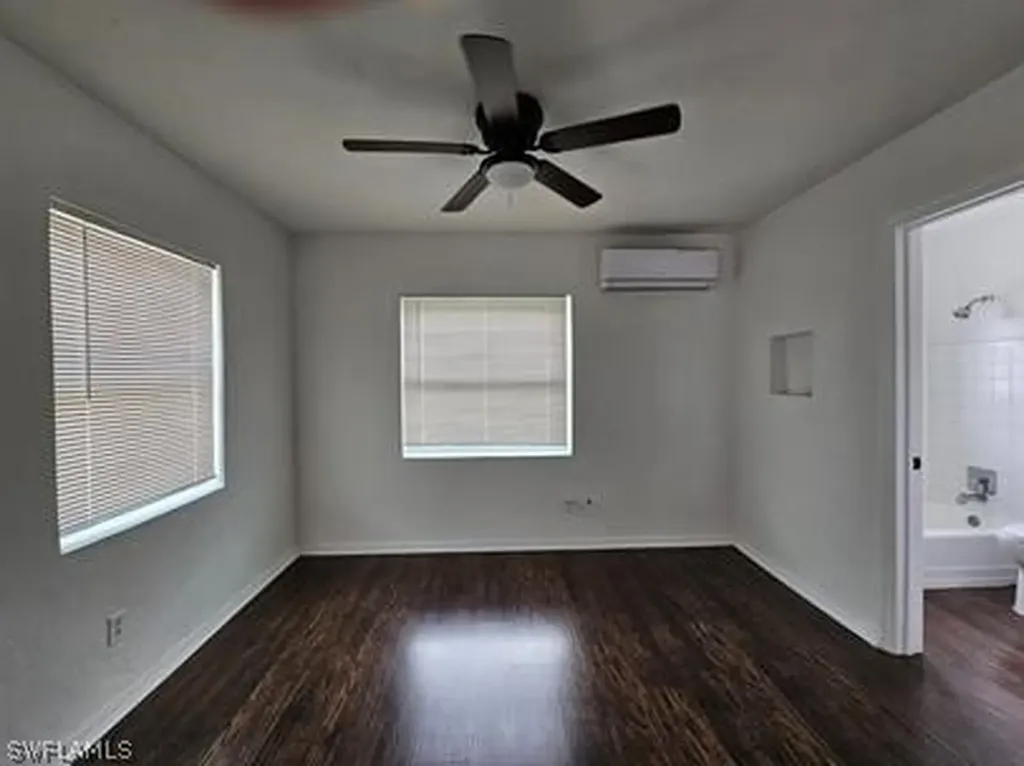 2996 Francis Avenue Naples FL 34112