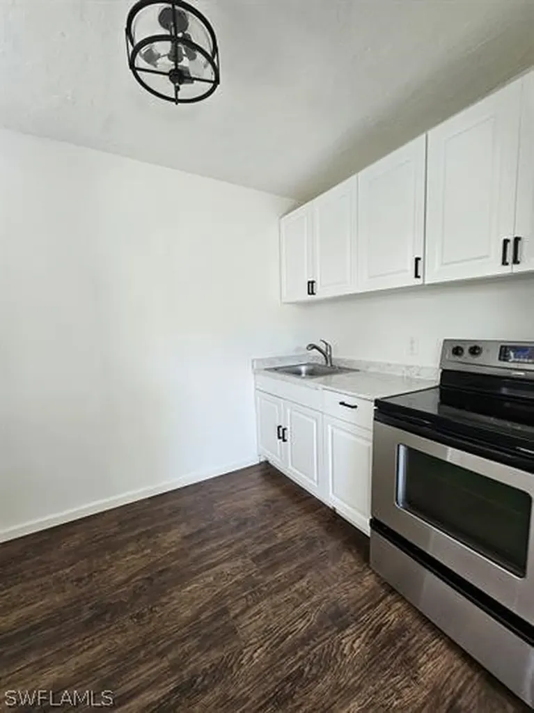 2996 Francis Avenue Naples FL 34112