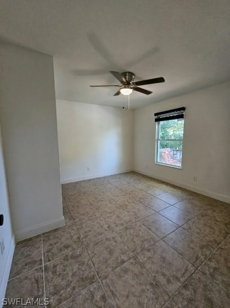 2996 Francis Avenue Naples FL 34112