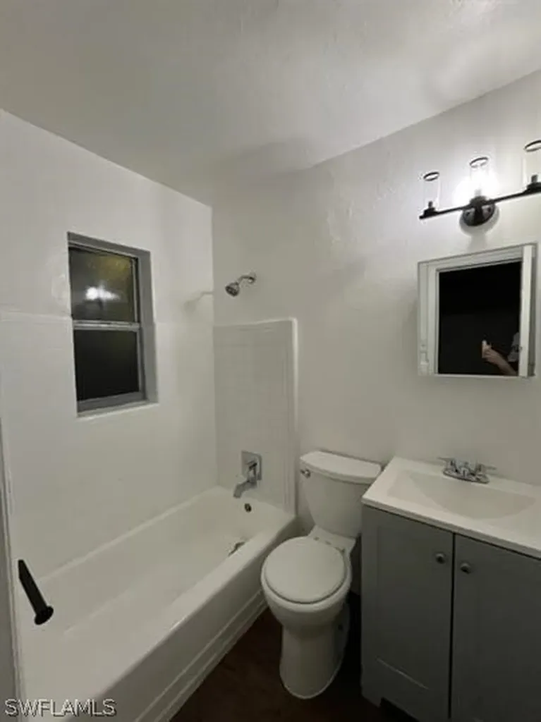 2996 Francis Avenue Naples FL 34112
