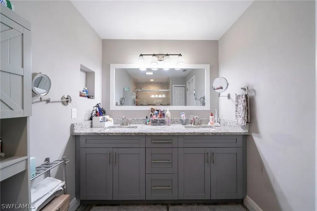 1701 Framingham Court Fort Myers FL 33907