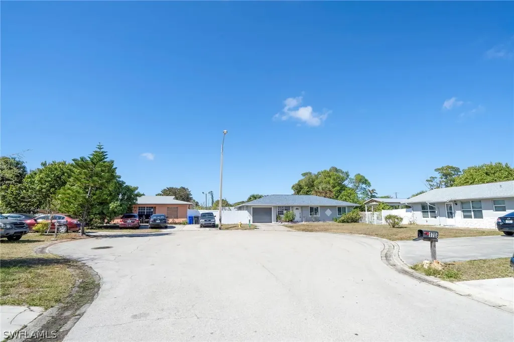 1701 Framingham Court Fort Myers FL 33907