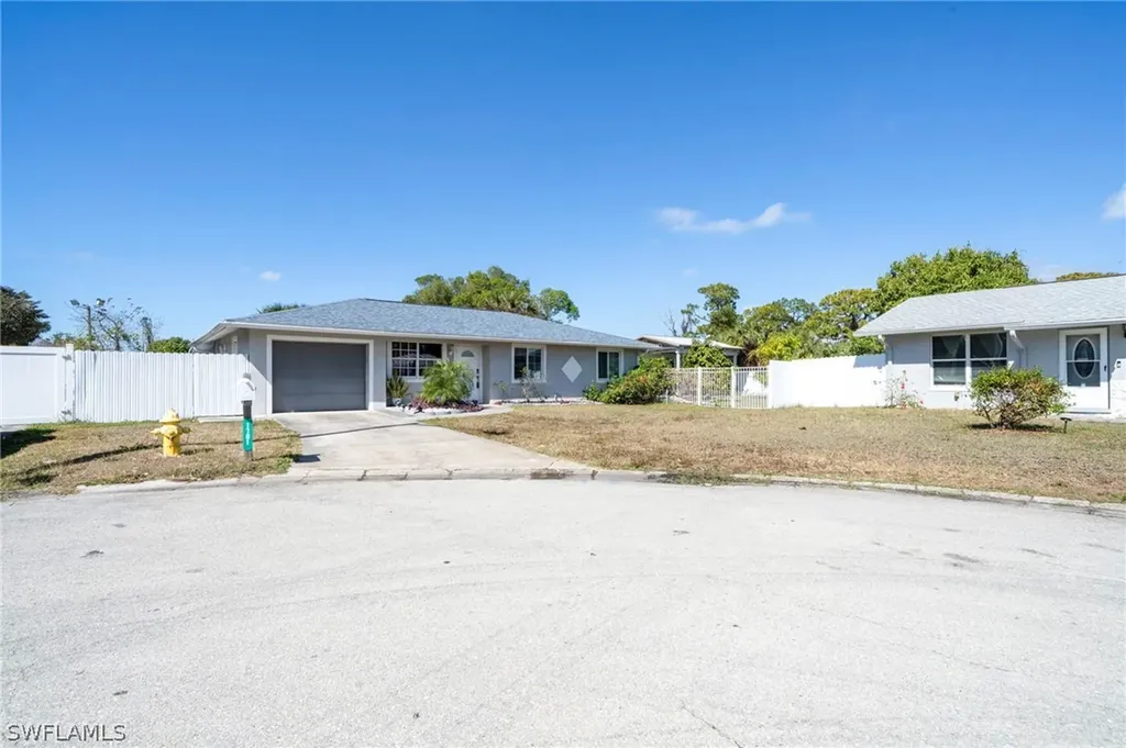 1701 Framingham Court Fort Myers FL 33907