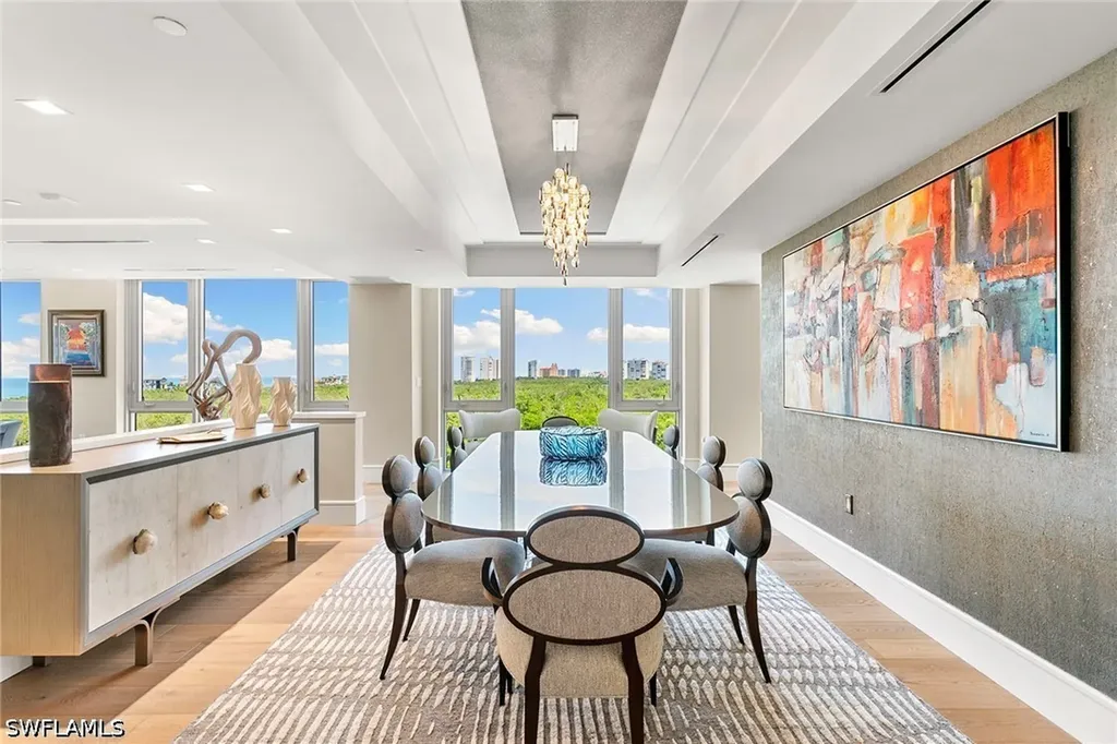 6897 Grenadier Boulevard Naples FL 34108