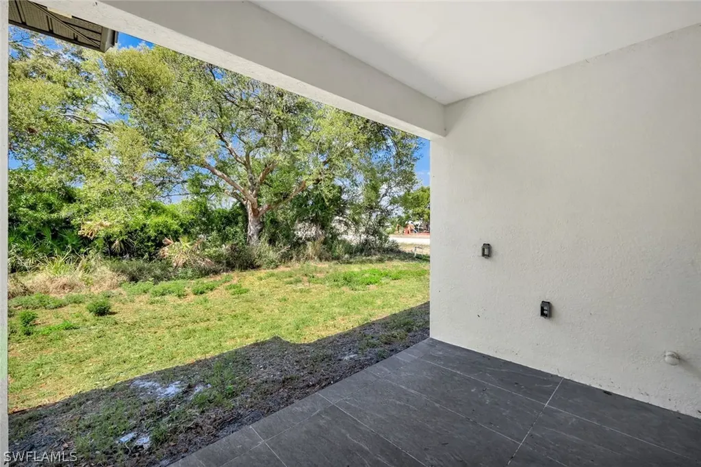 100 Parish Drive Lehigh Acres FL 33974