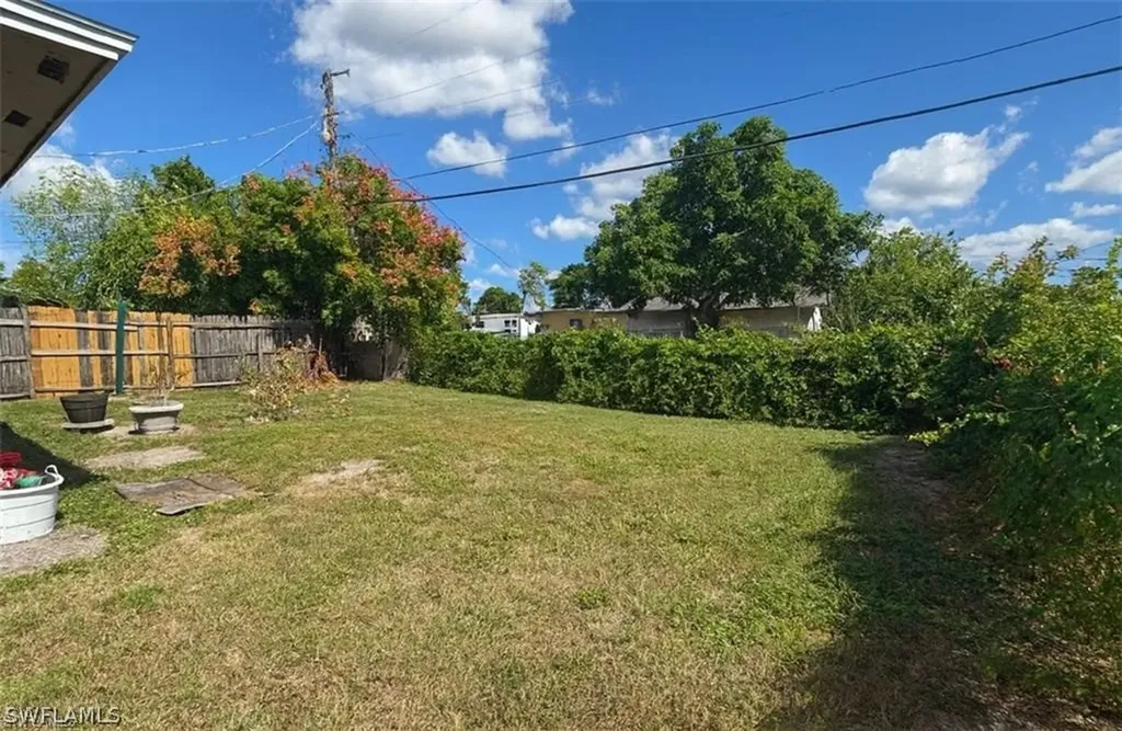 5417 / 5419 4th Avenue Fort Myers FL 33907