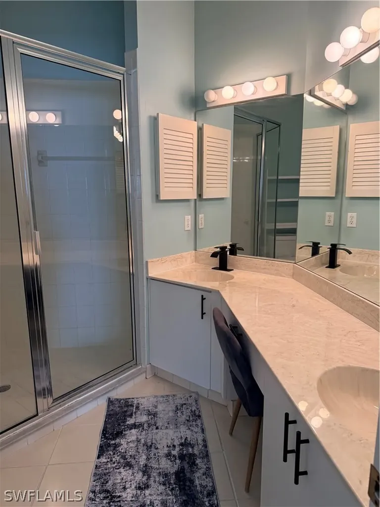 3307 Rosinka Court Naples FL 34112