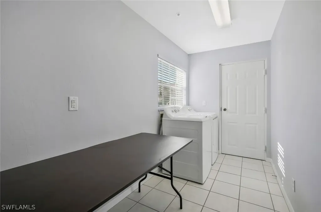 5135 Cobble Creek Court Naples FL 34110