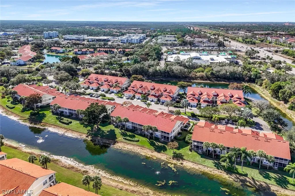 5135 Cobble Creek Court Naples FL 34110