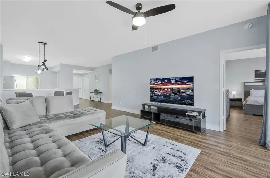 5135 Cobble Creek Court Naples FL 34110