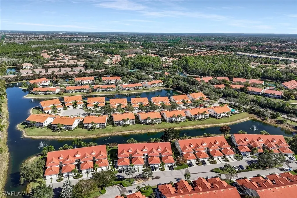 5135 Cobble Creek Court Naples FL 34110