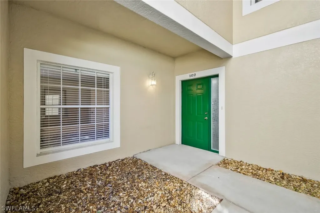 5135 Cobble Creek Court Naples FL 34110