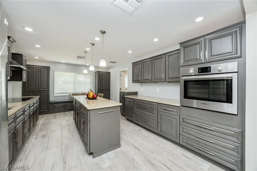 27104 Jarvis Road Bonita Springs FL 34135