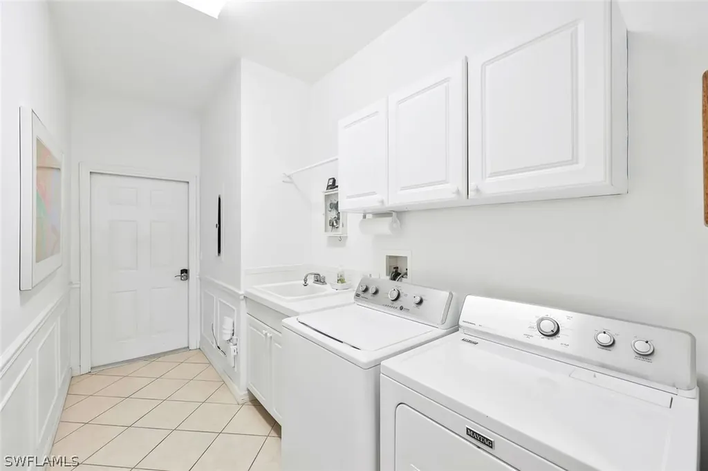 2180 Hawksridge Drive Naples FL 34105