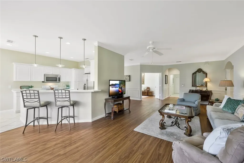 2180 Hawksridge Drive Naples FL 34105