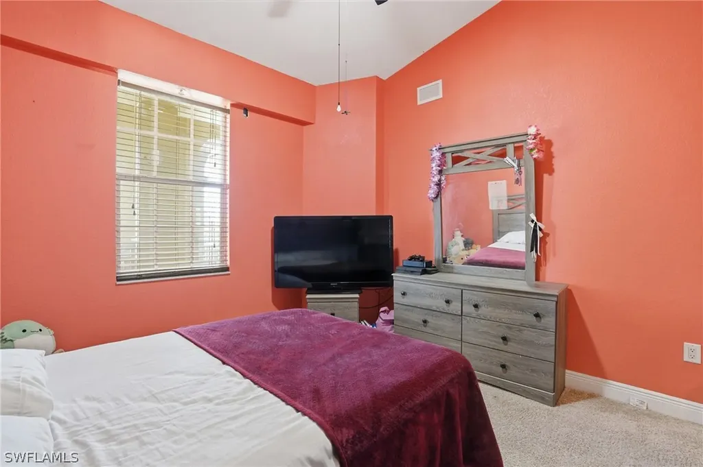 1121 Van Loon Commons Circle Cape Coral FL 33909