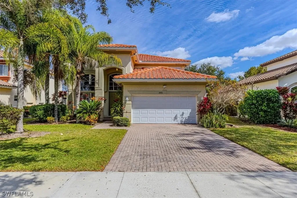 1893 Par Drive Naples FL 34120