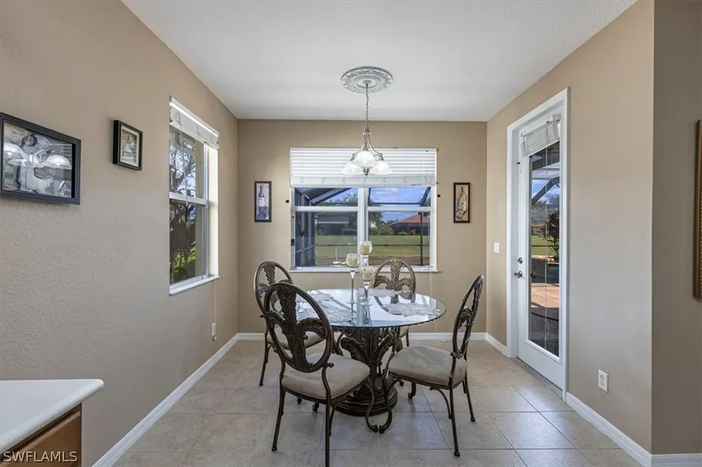 1893 Par Drive Naples FL 34120