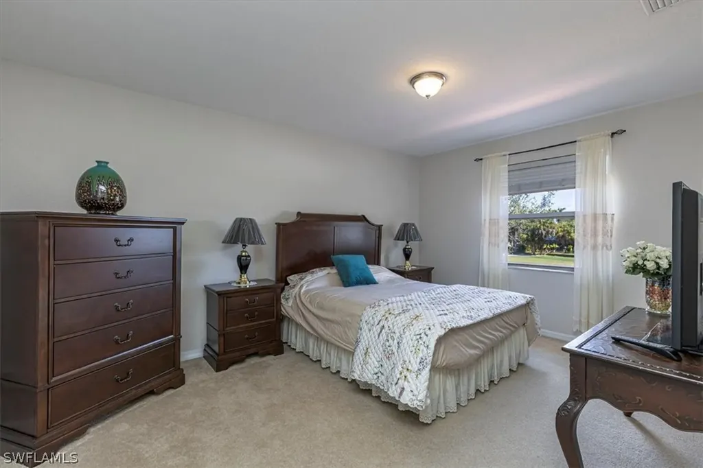 1893 Par Drive Naples FL 34120