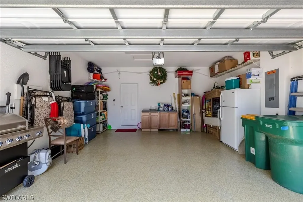 1893 Par Drive Naples FL 34120
