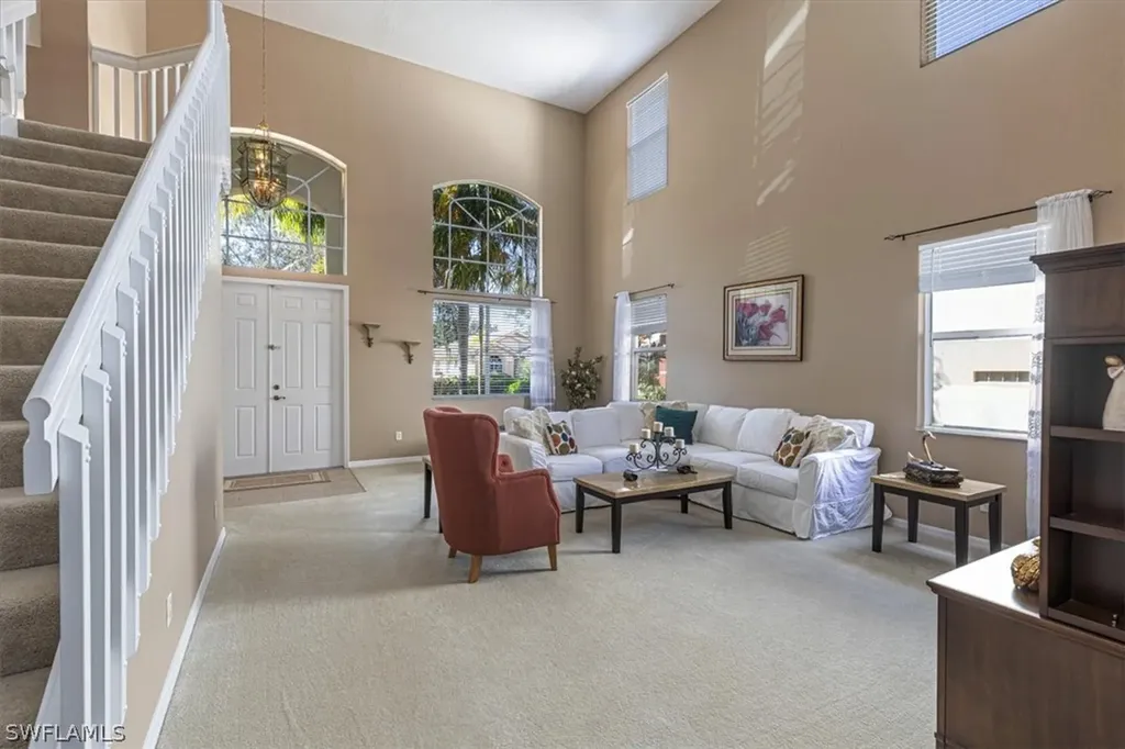1893 Par Drive Naples FL 34120