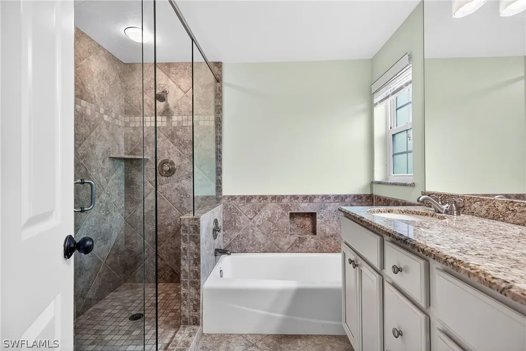 5899 Chanteclair Drive Naples FL 34108