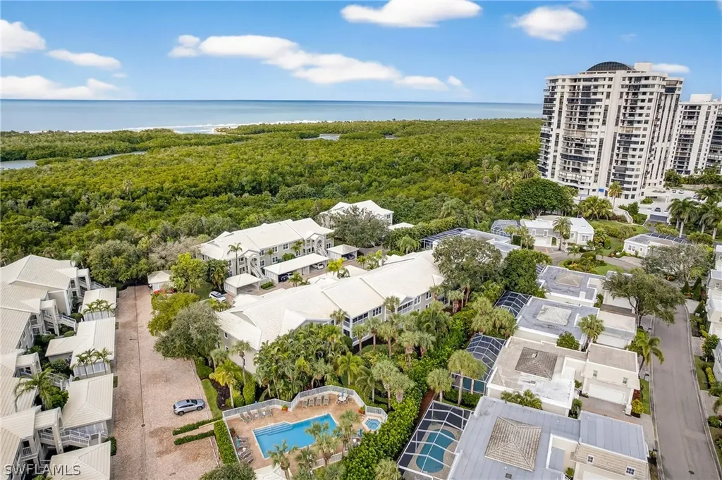 5899 Chanteclair Drive Naples FL 34108