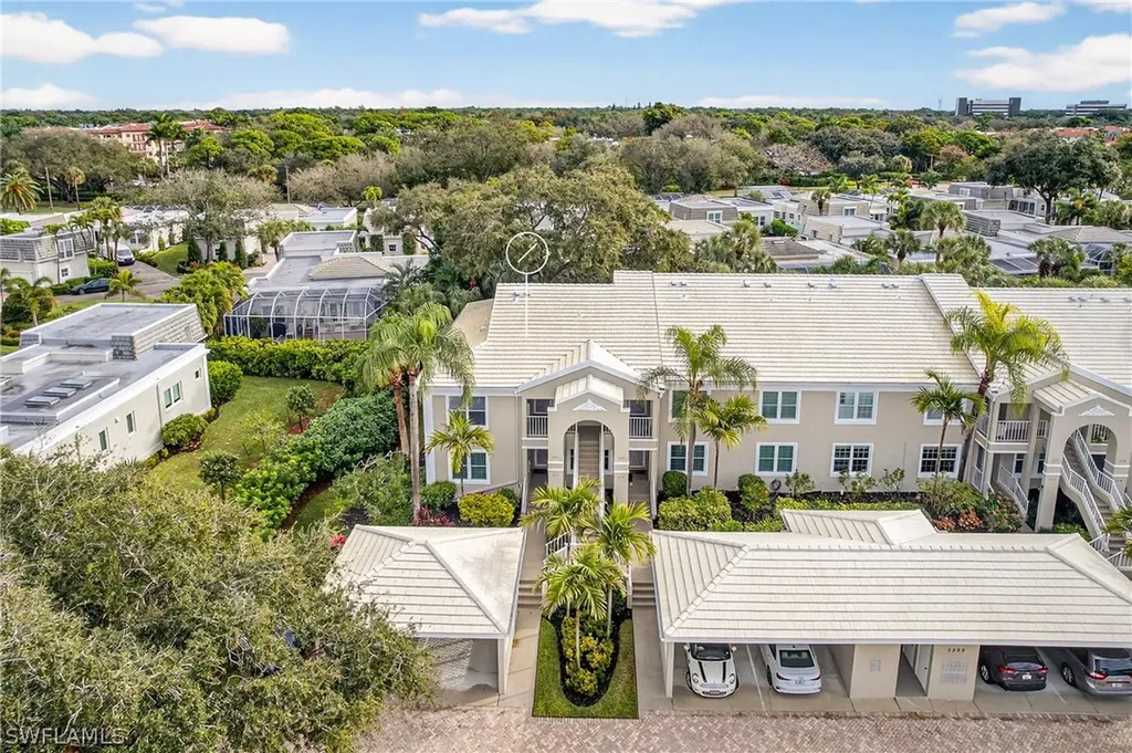 5899 Chanteclair Drive Naples FL 34108