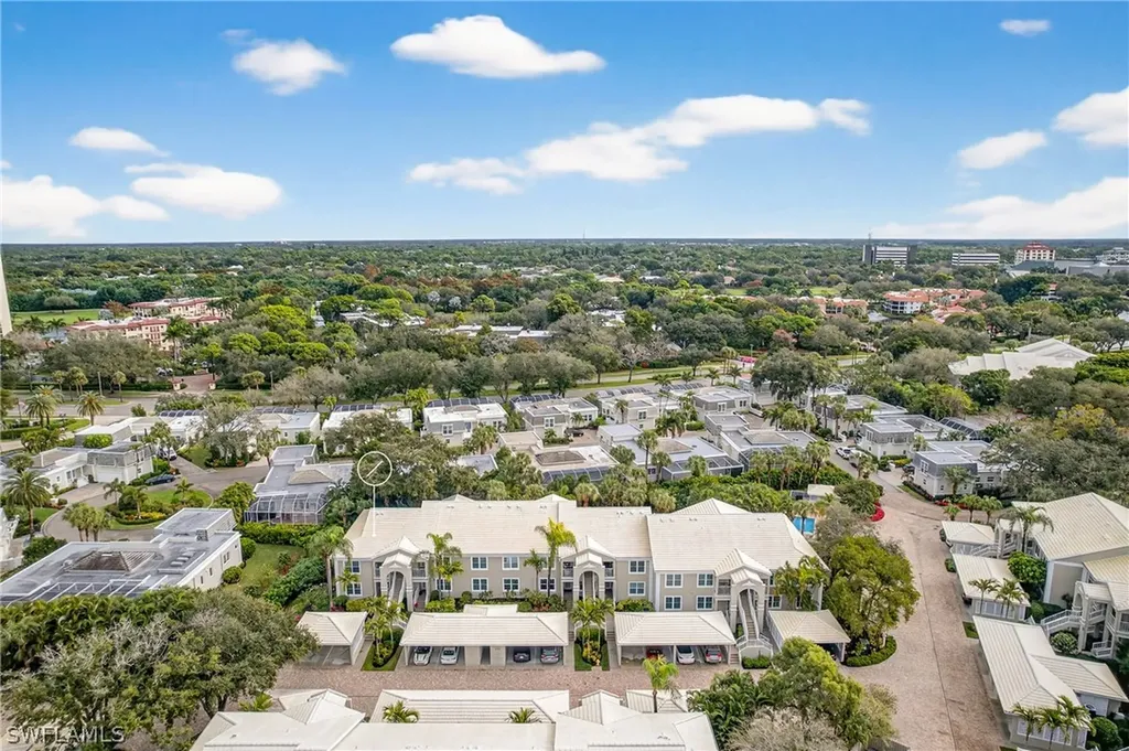 5899 Chanteclair Drive Naples FL 34108