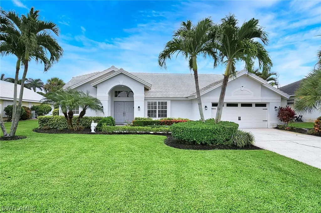 Bonita Springs FL, 28900 Regis Court