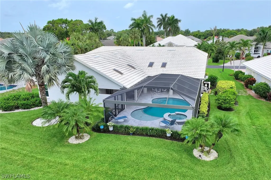 28900 Regis Court Bonita Springs FL 34134