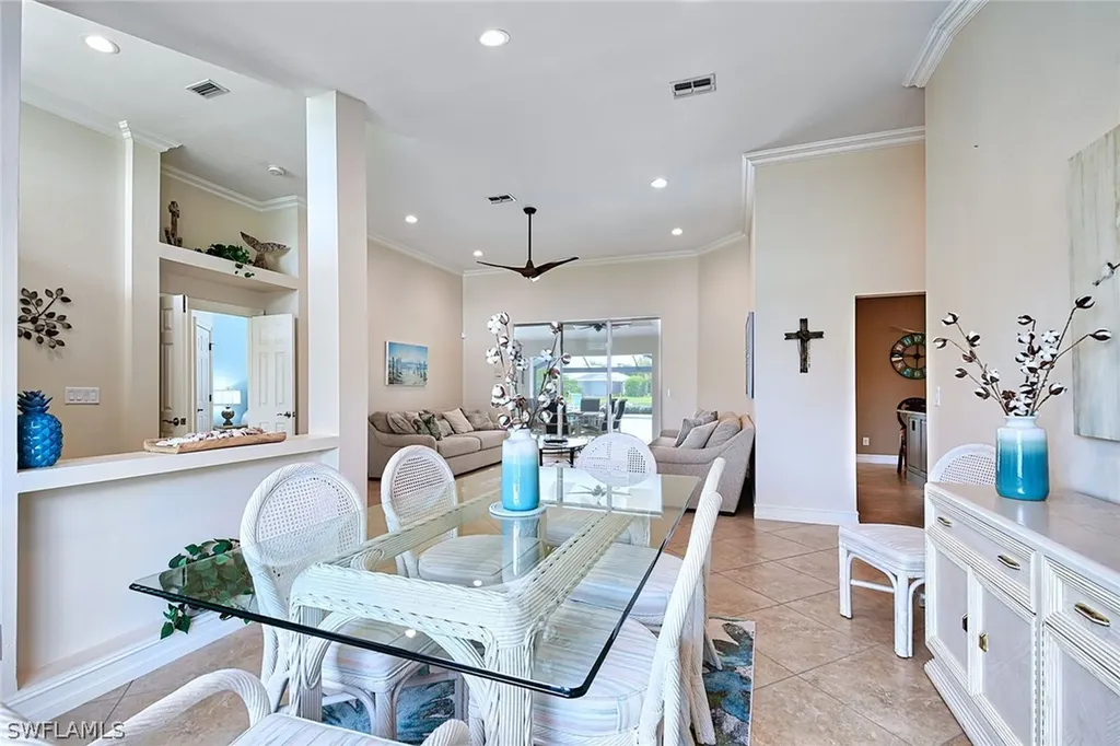 28900 Regis Court Bonita Springs FL 34134