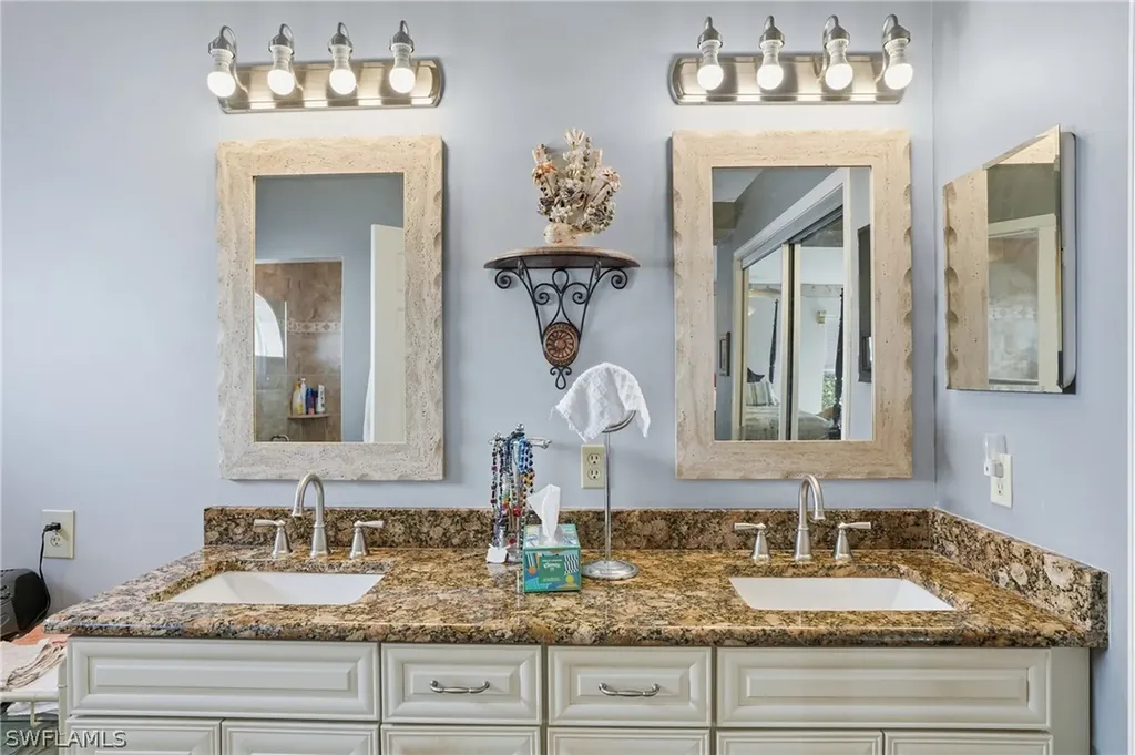 12614 Hunters Ridge Drive Bonita Springs FL 34135