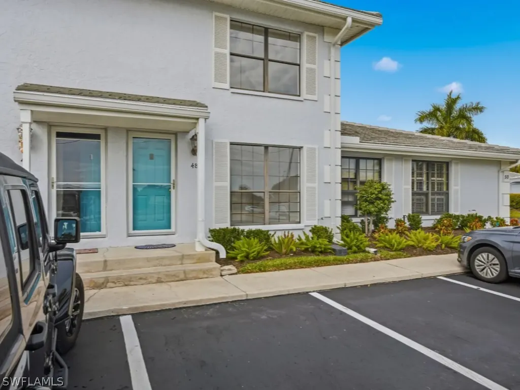 48 Via Marco Marco Island FL 34145