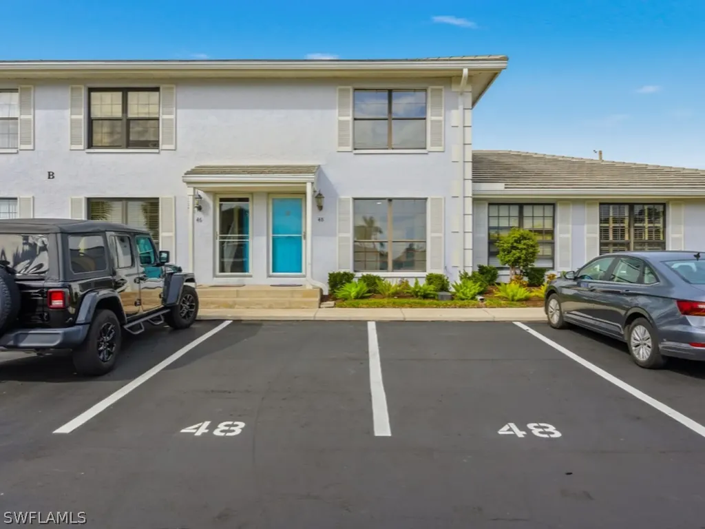 48 Via Marco Marco Island FL 34145