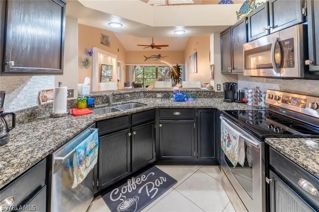 760 Wiggins Lake Drive Naples FL 34110