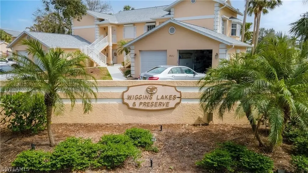 760 Wiggins Lake Drive Naples FL 34110