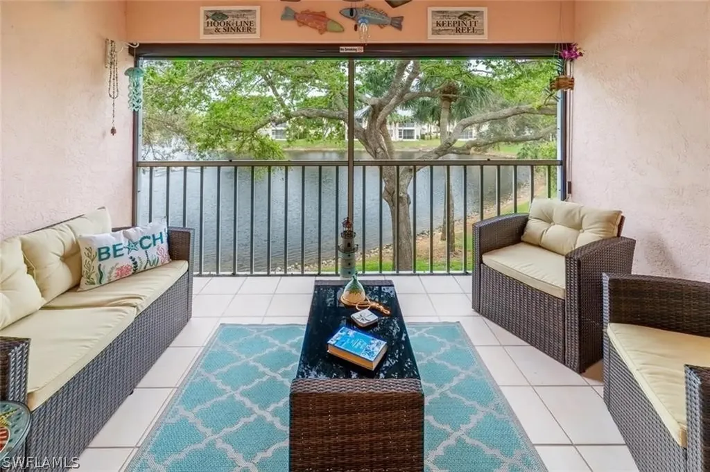 760 Wiggins Lake Drive Naples FL 34110