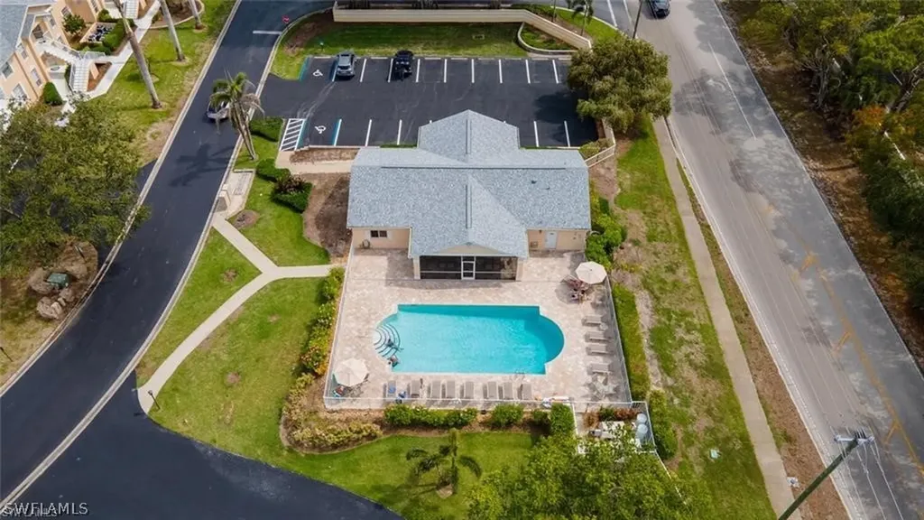 760 Wiggins Lake Drive Naples FL 34110