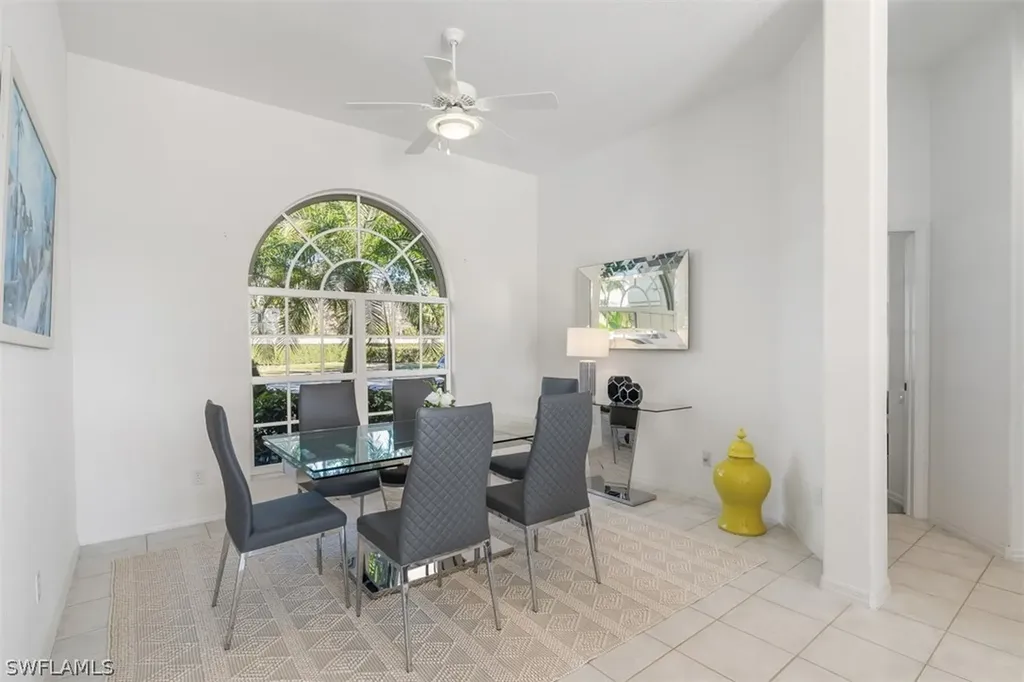 11283 Longshore Way E Naples FL 34119