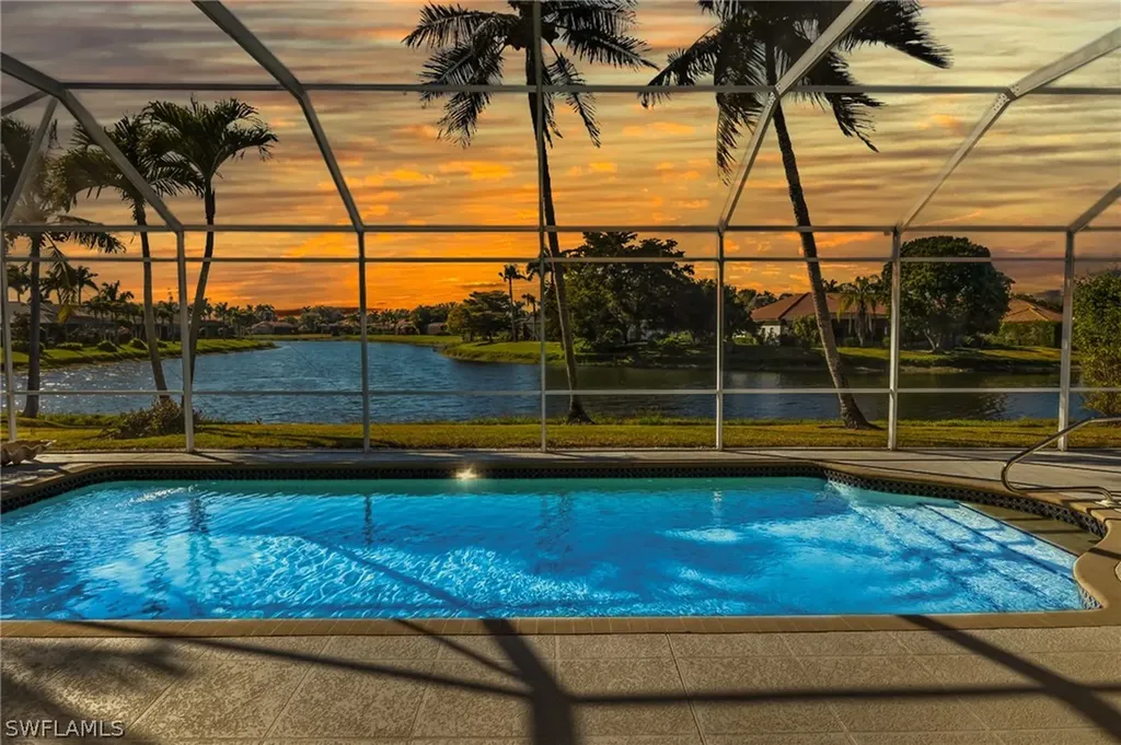 11283 Longshore Way E Naples FL 34119